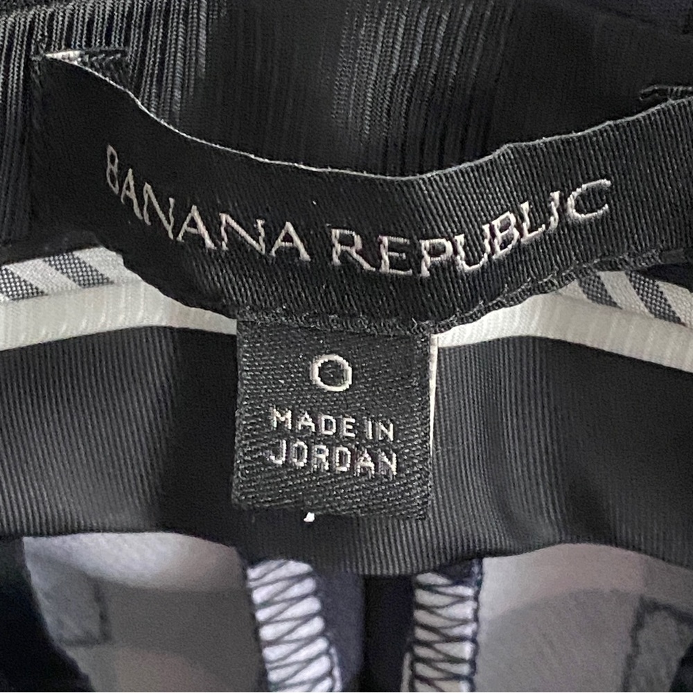 ⭐️2 x HOST PICK⭐️ Banana Republic Avery Pants NWOT - Picture 8 of 8